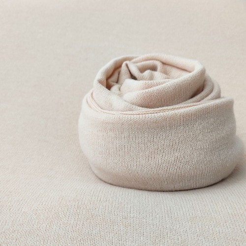 soft stretchy newborn backdrop and wrap sonia.jpg