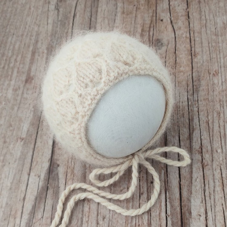 handknitted-newborn-sleepy hat (6).jpg