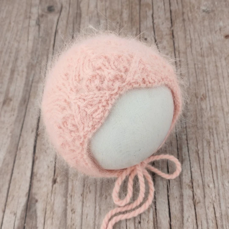 handknitted-newborn-bonnet-pink.jpg