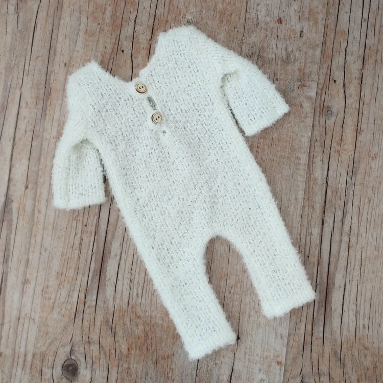 newborn-outfit-off-white-cuddly.jpg