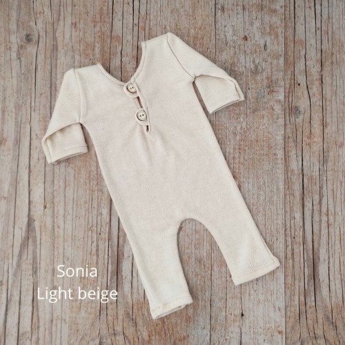 newborn-outfit-light beige-white-sonia (3).jpg