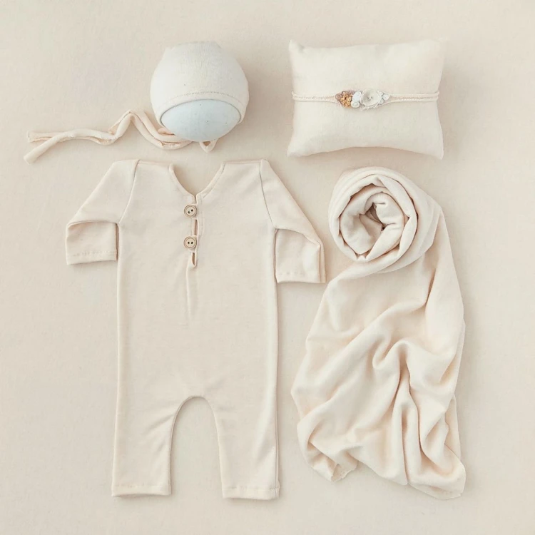 stella-light beige capsule set.jpg