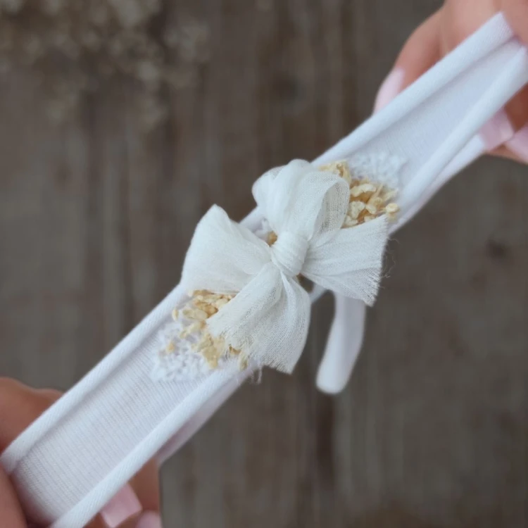 newborn headband mila snow white.jpg
