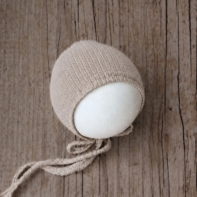 newborn cappuccino bonnet - laura.jpg