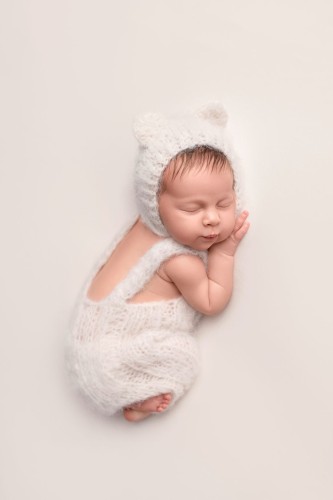 newborn-knitted-outfit-in-use.jpg