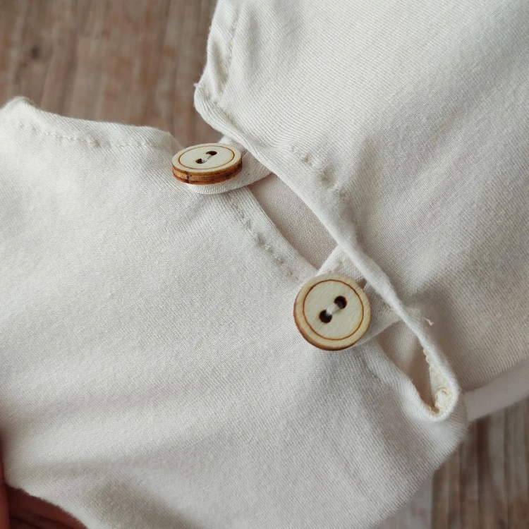 photography-newborn-romper-outfit-pola.jpg
