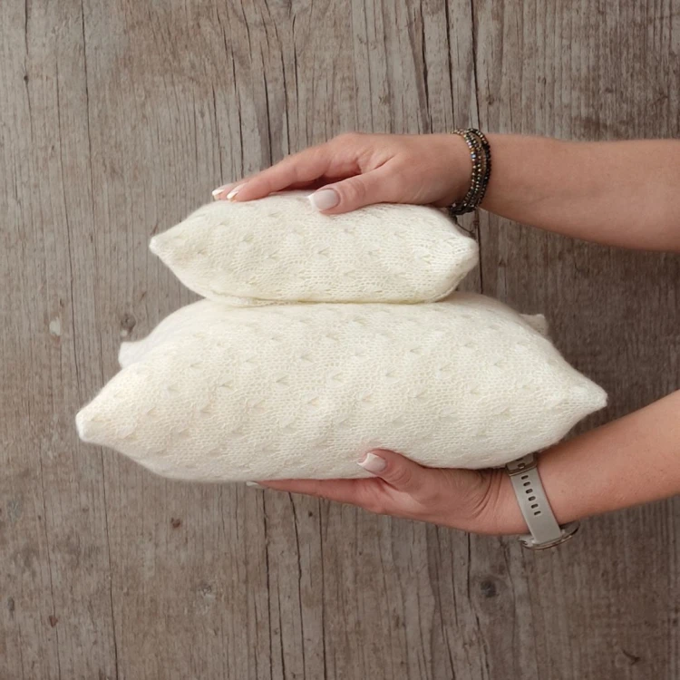 newborn photography pillows - small and large - florence.jpg