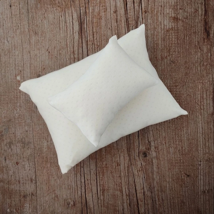 Photography newborn pillow - olivia (2).jpg
