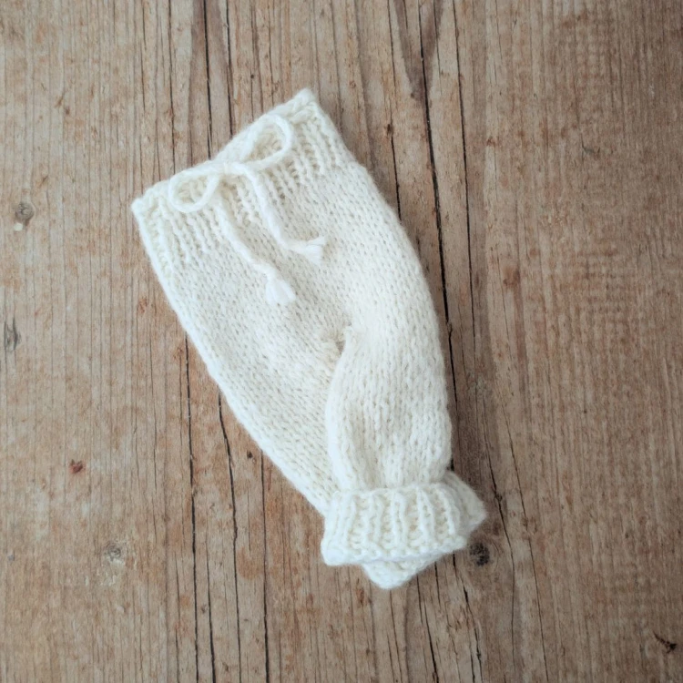 newborn photographt trousers - leo - off white.jpg