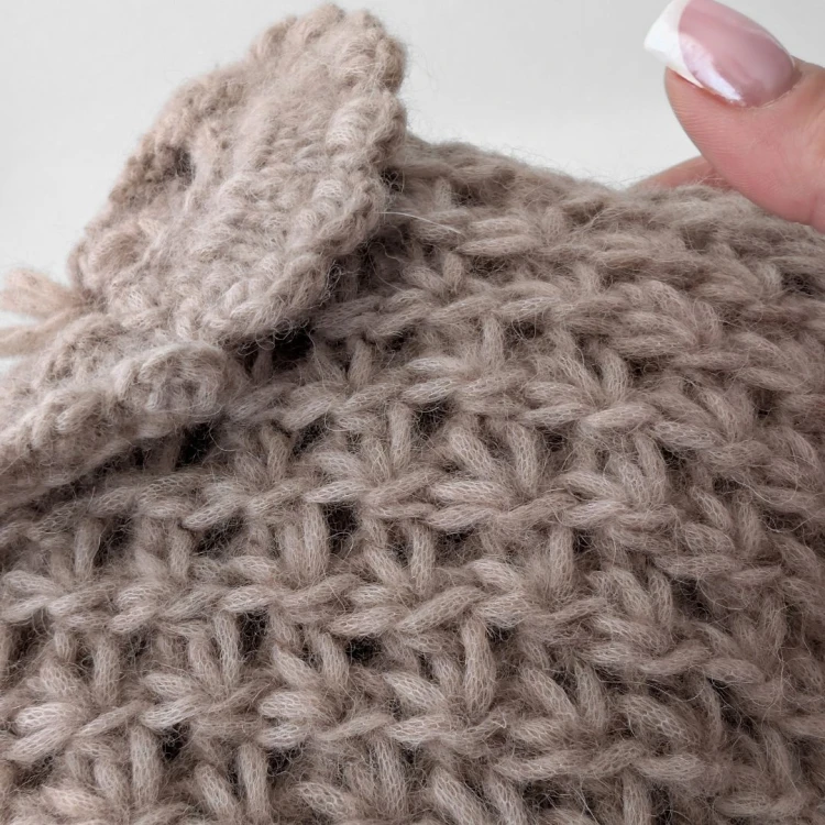 Hand-Knitted-newborn Sweater (15).jpg