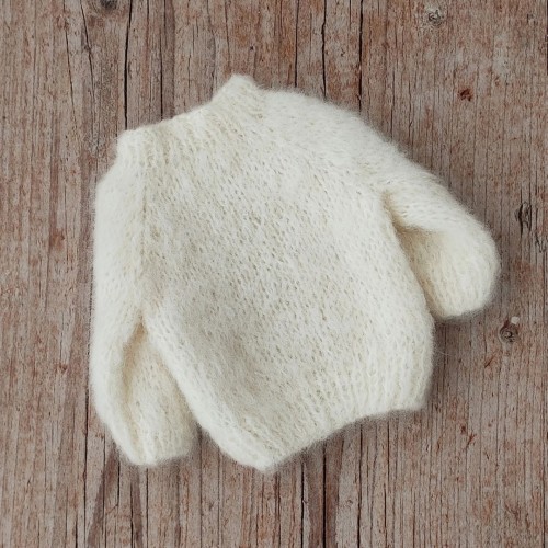 molly-classic-swaetar-off white.jpg