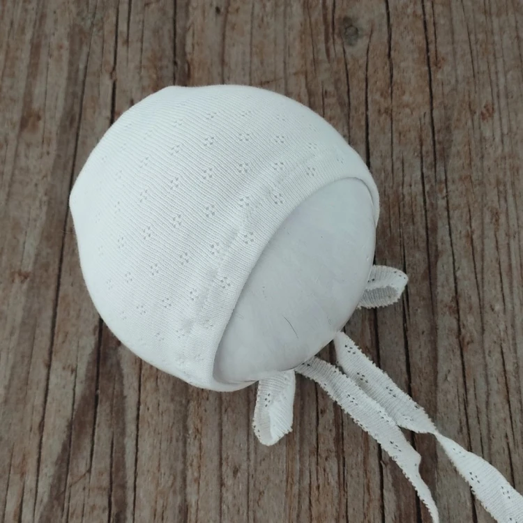 newborn bonnet- olivia.jpg