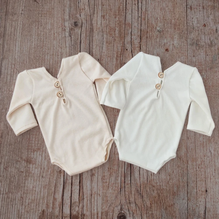stella_newborn_photography_bodysuits.jpg