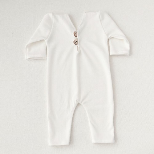 stella- photography newborn outfit- off white.jpg